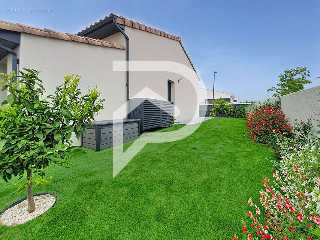 Maison à VIAS