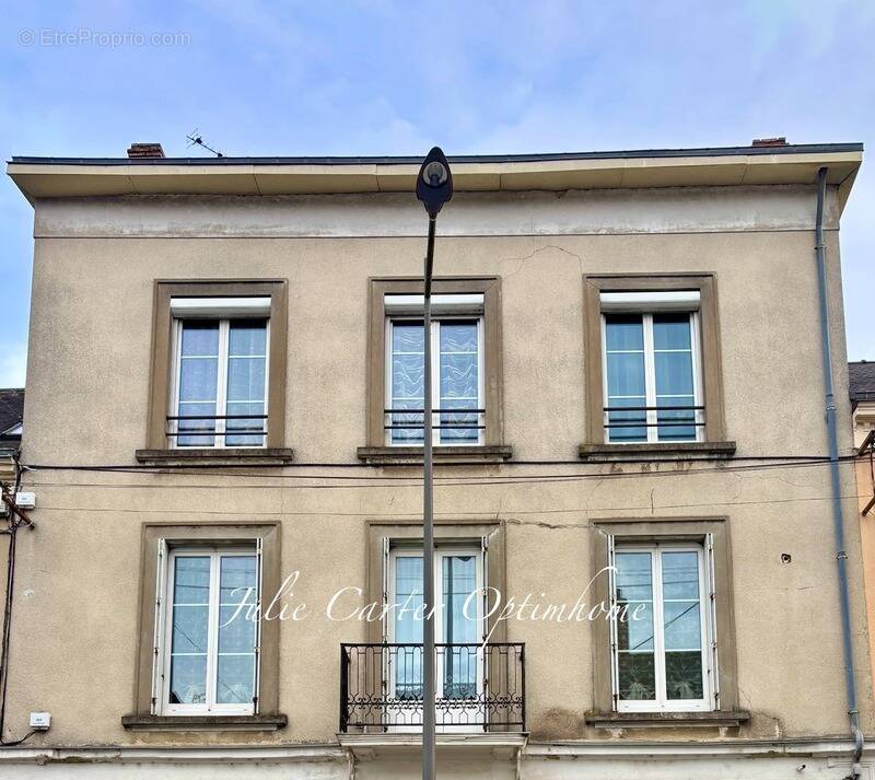 Maison à SABLE-SUR-SARTHE