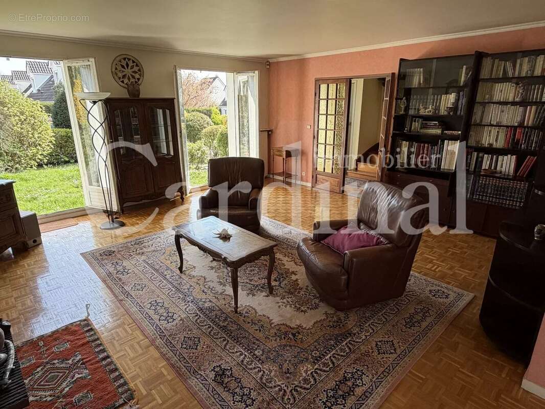 Maison à NOISY-LE-ROI