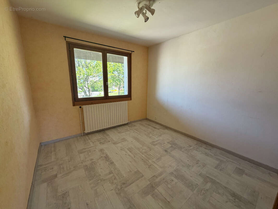 Maison à MASSINGY