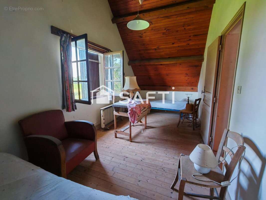Photo 9 - Maison à MONTJAY