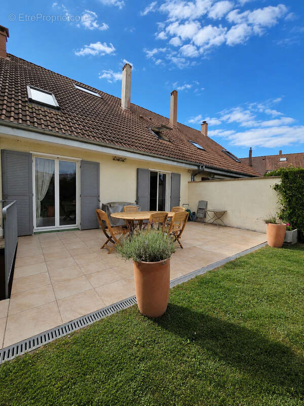 Maison à RAMBOUILLET