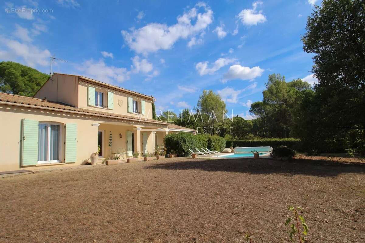 Maison à FAYENCE