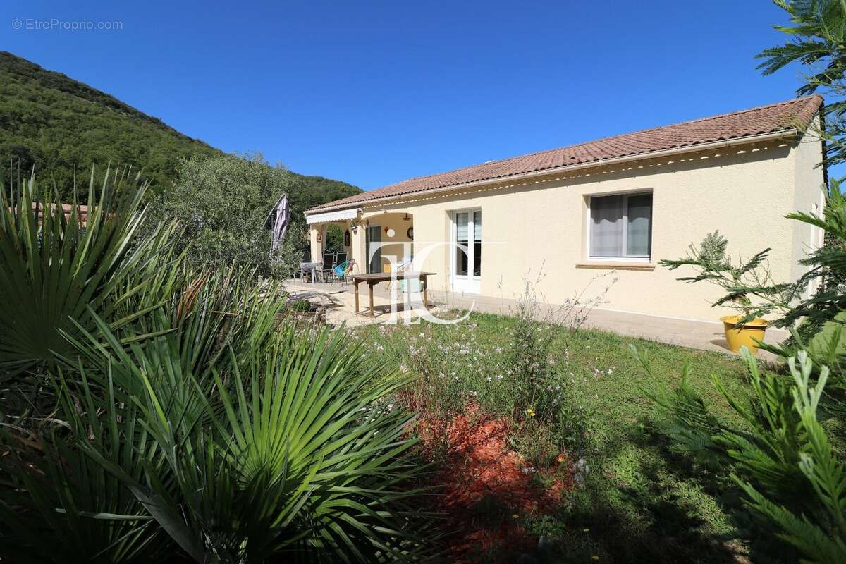 Maison à ROBIAC-ROCHESSADOULE