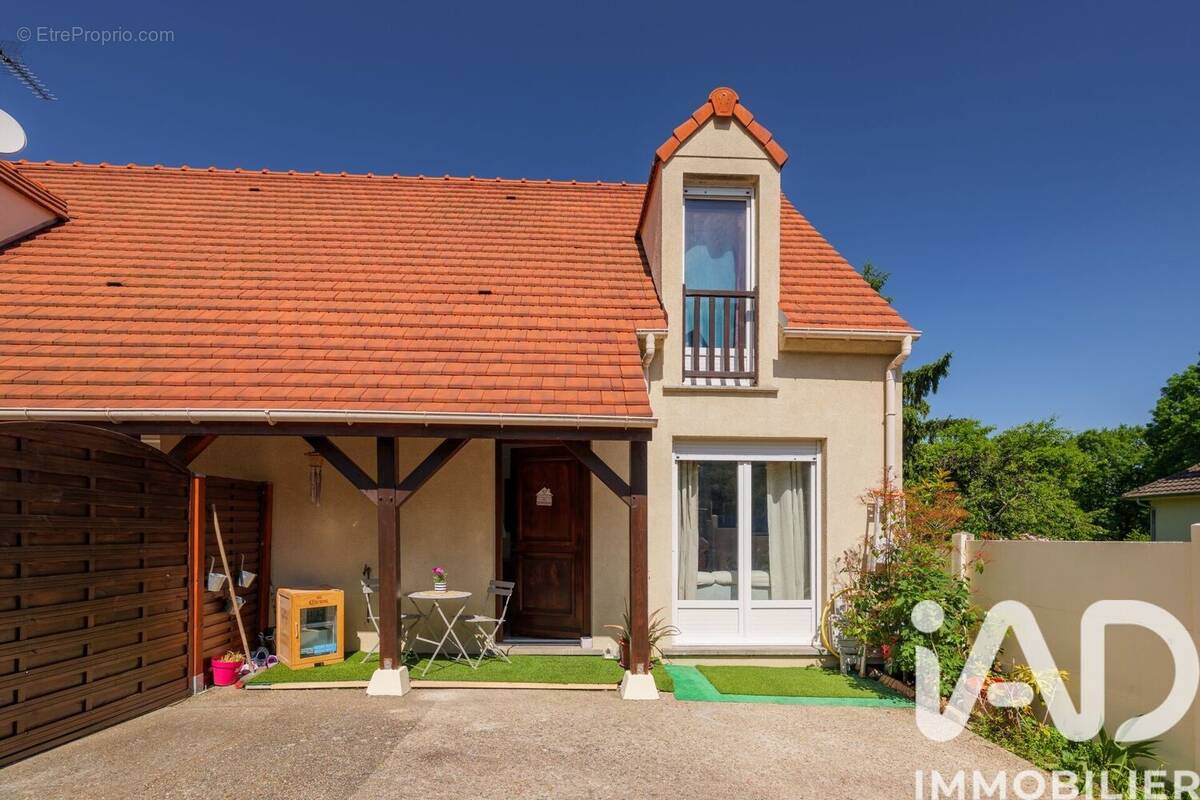 Photo 1 - Maison à MONTRY