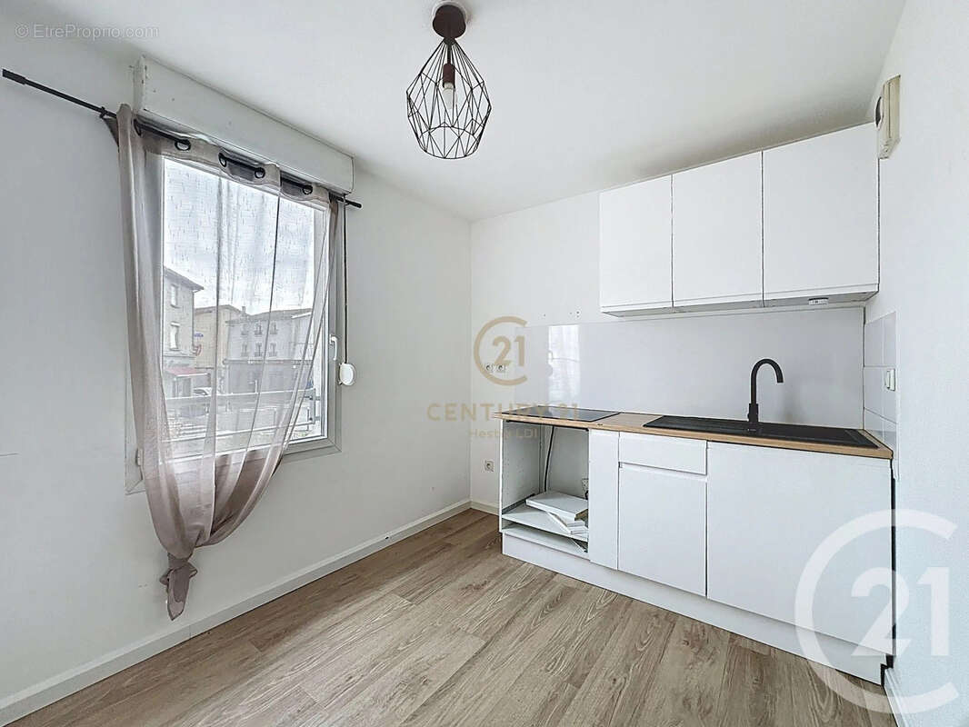 Appartement à GRIGNY