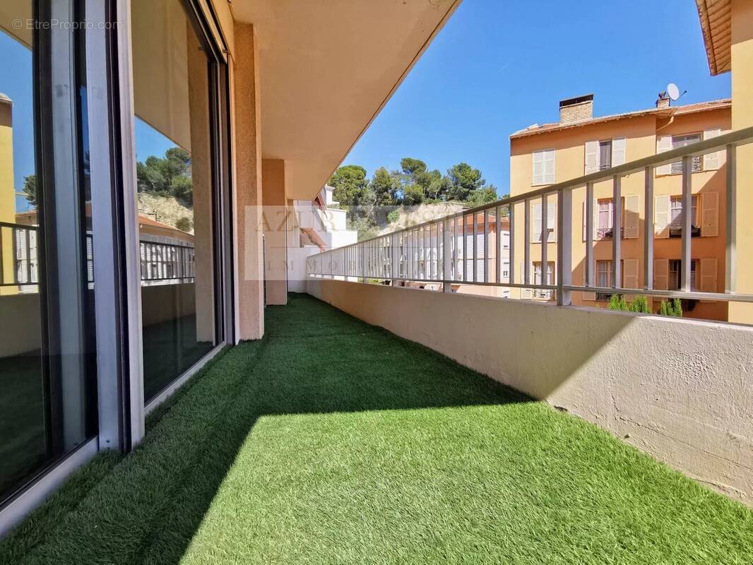 Appartement à BEAUSOLEIL