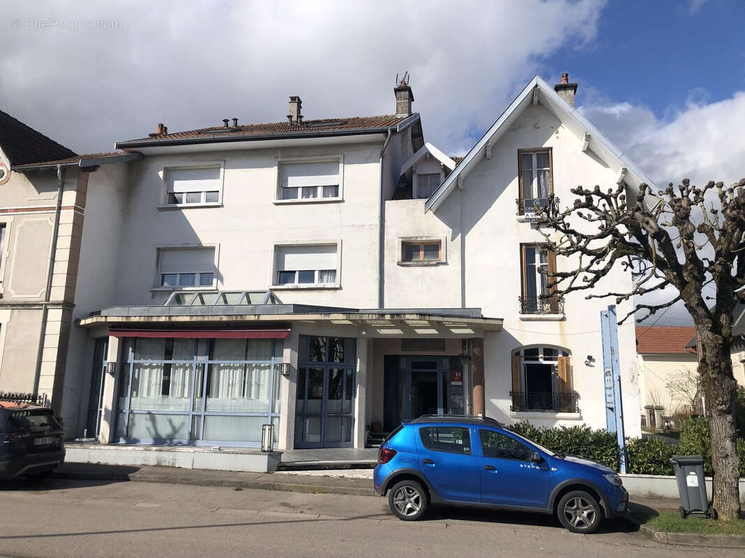 Maison à VITTEL