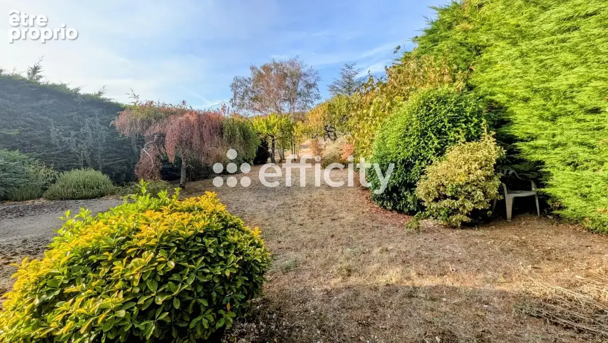 Maison 5 pièces 156 m² à vendre à Cluny (71250) - photo 4