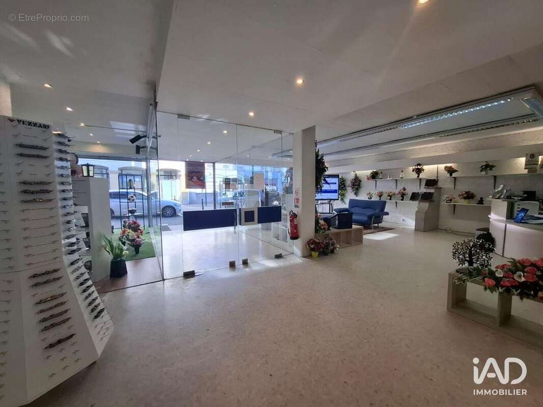 Photo 2 - Commerce à FREYMING-MERLEBACH