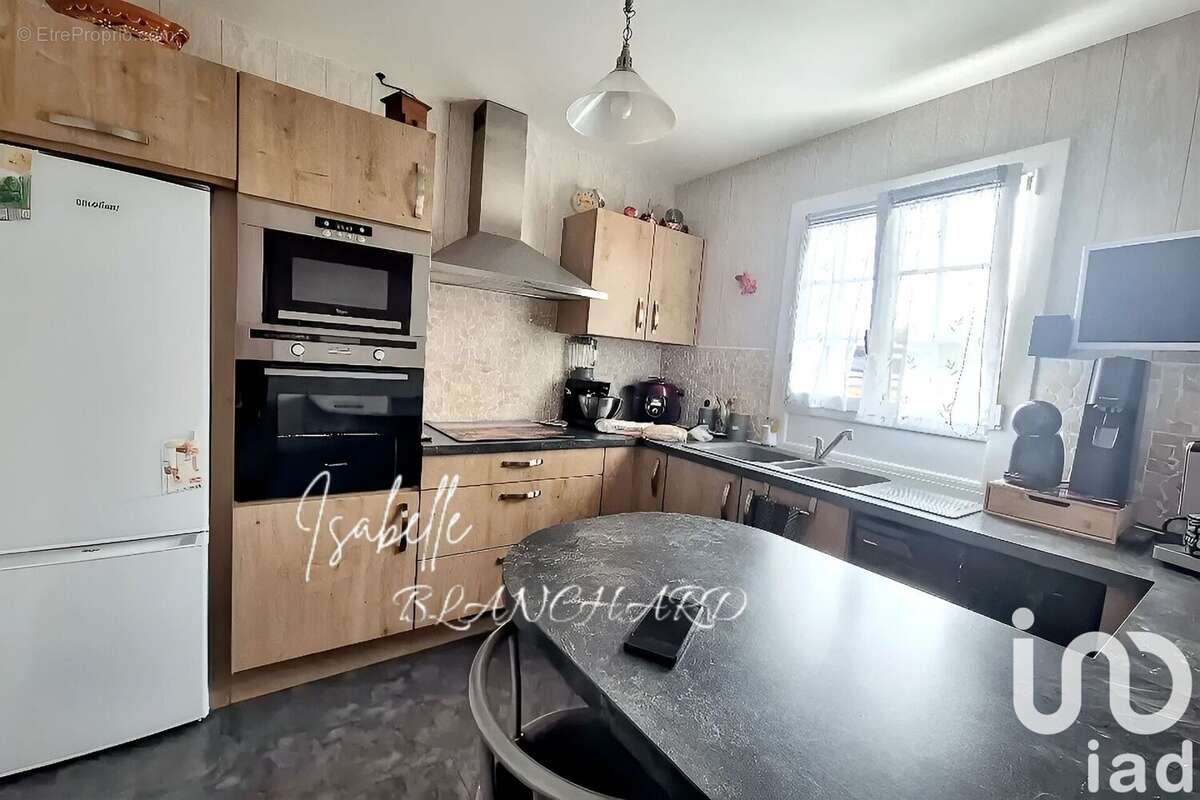 Photo 6 - Maison à OISSERY