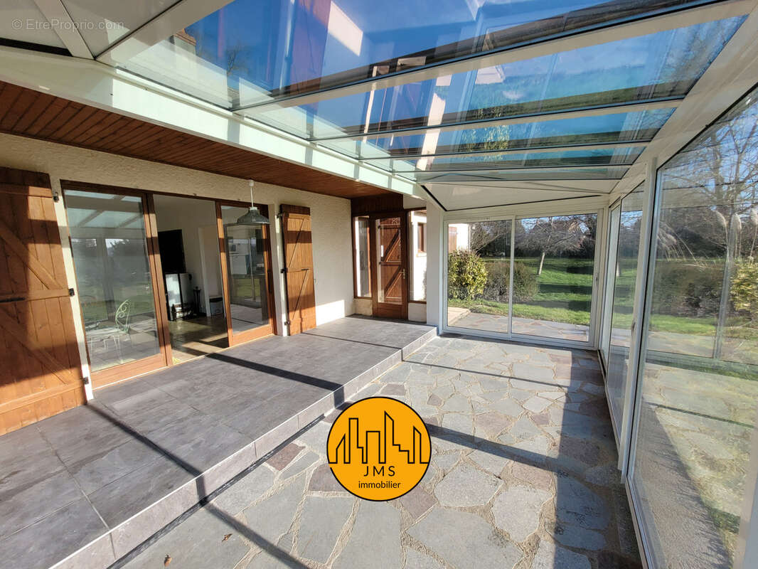 Maison à NOYANT-D'ALLIER