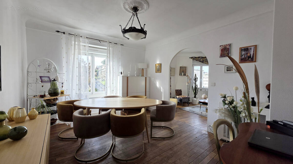Appartement à SEVRES