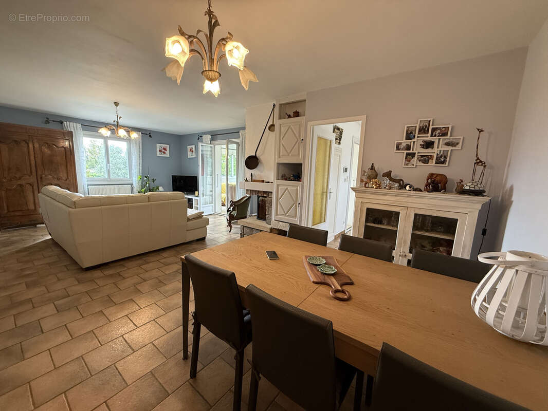 Maison à PIERRELATTE