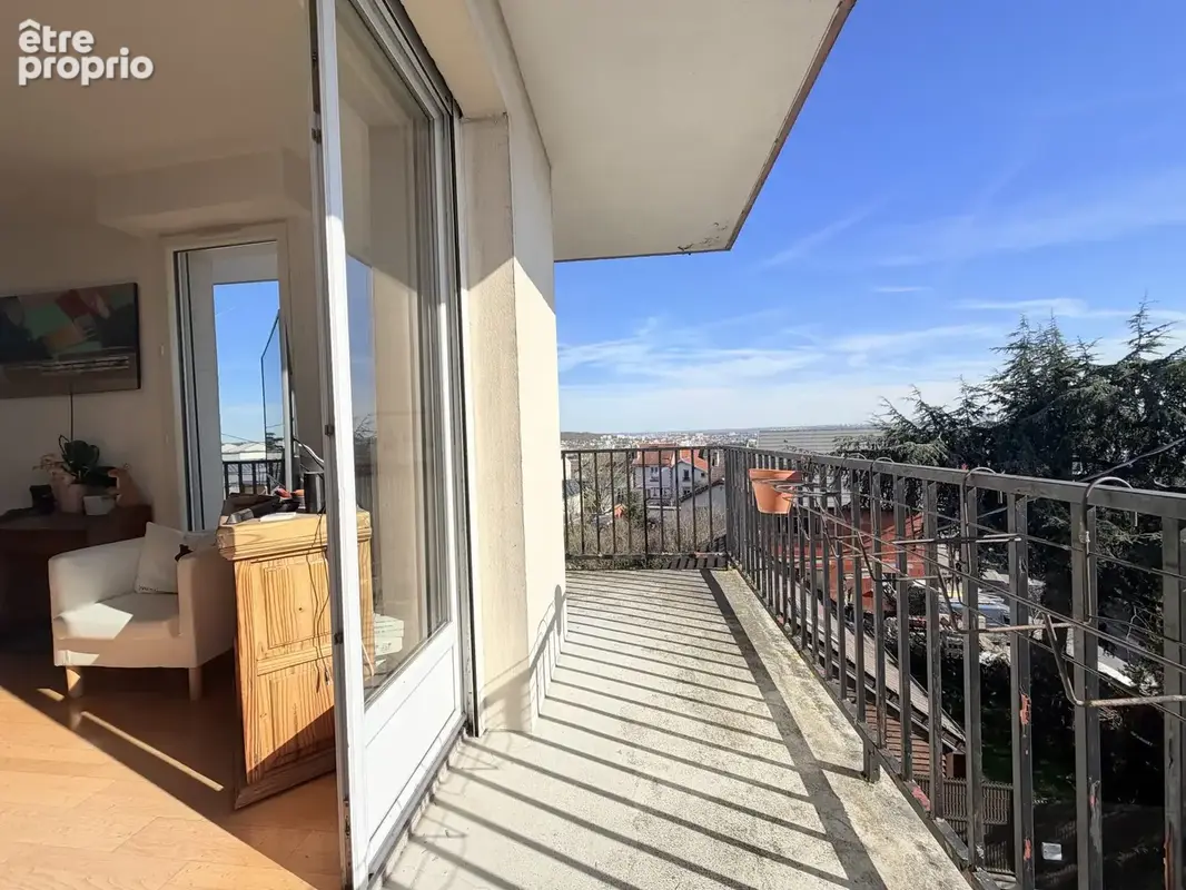 Montreuil 3 pieces balcon avec une vue unique - photo 2