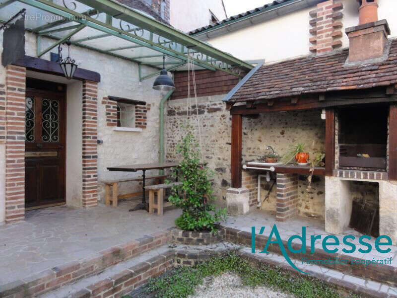 Appartement à EGLENY
