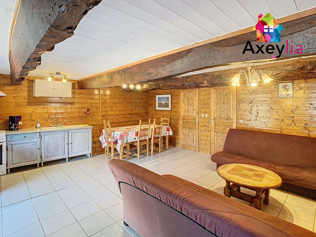 Maison à SAINT-MARTIN-D&#039;ESTREAUX