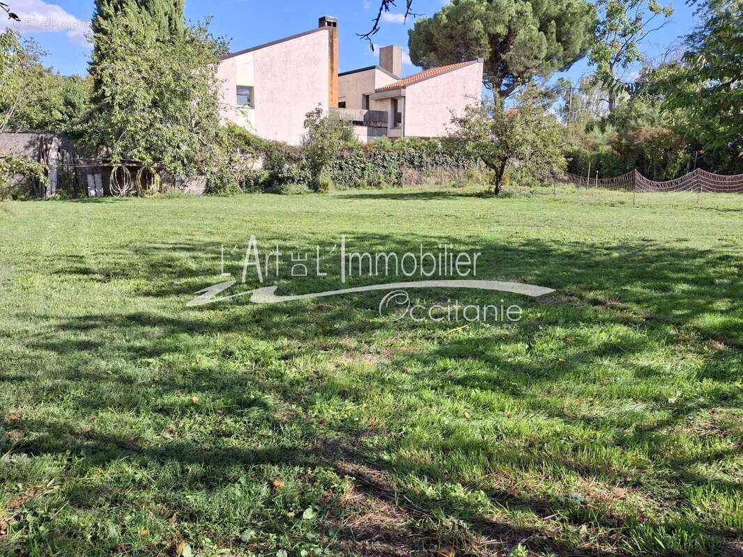 Terrain à BLAGNAC