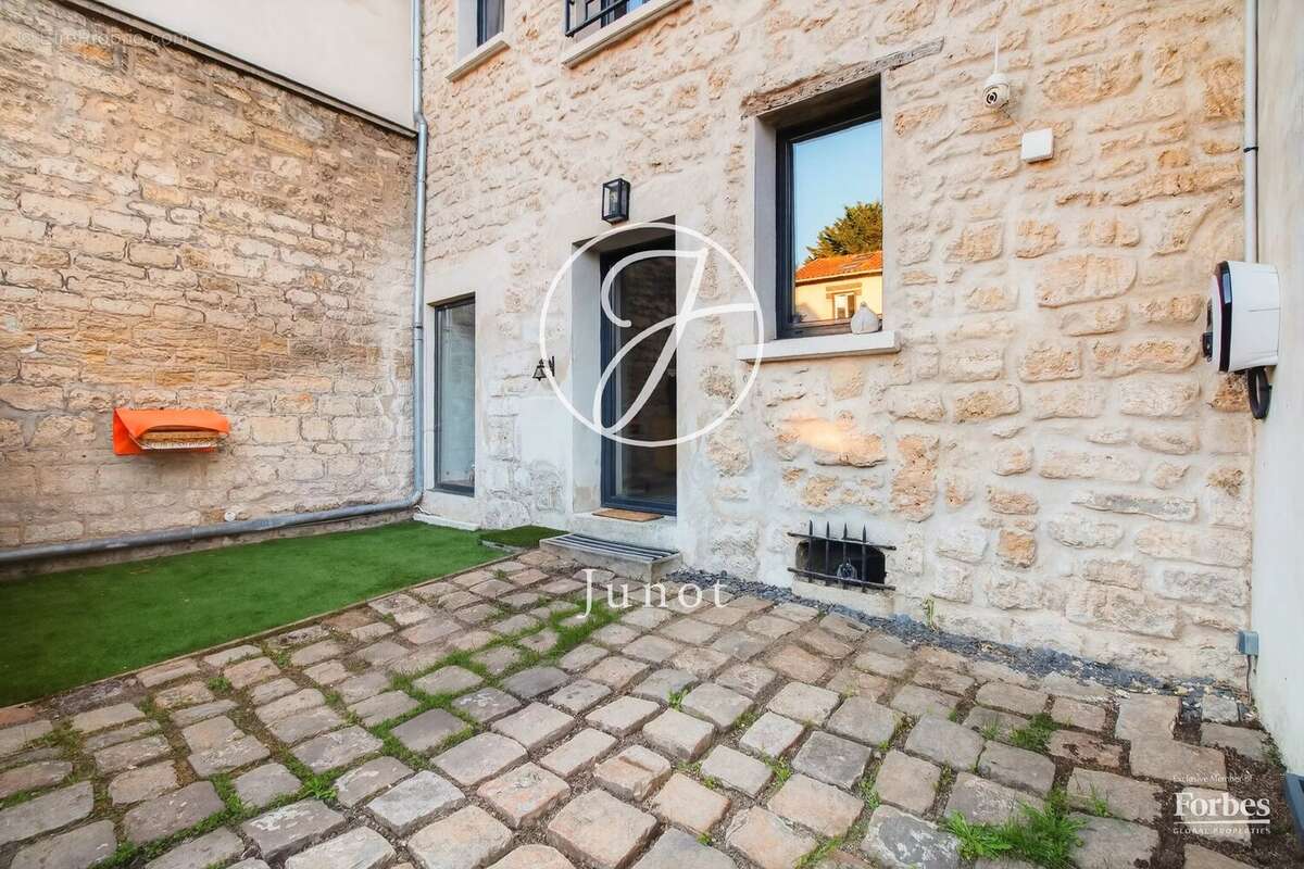 Maison à MONTESSON