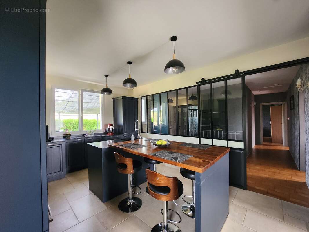 Maison à SAINT-PRIEST-TAURION