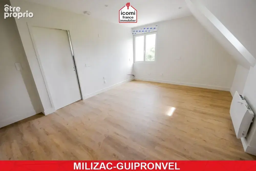 Appartement à GUIPRONVEL