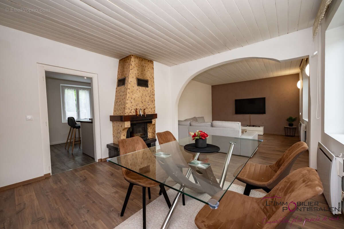 Appartement à PONTARLIER