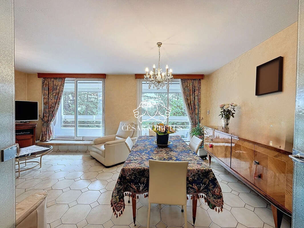 Appartement à LYON-9E