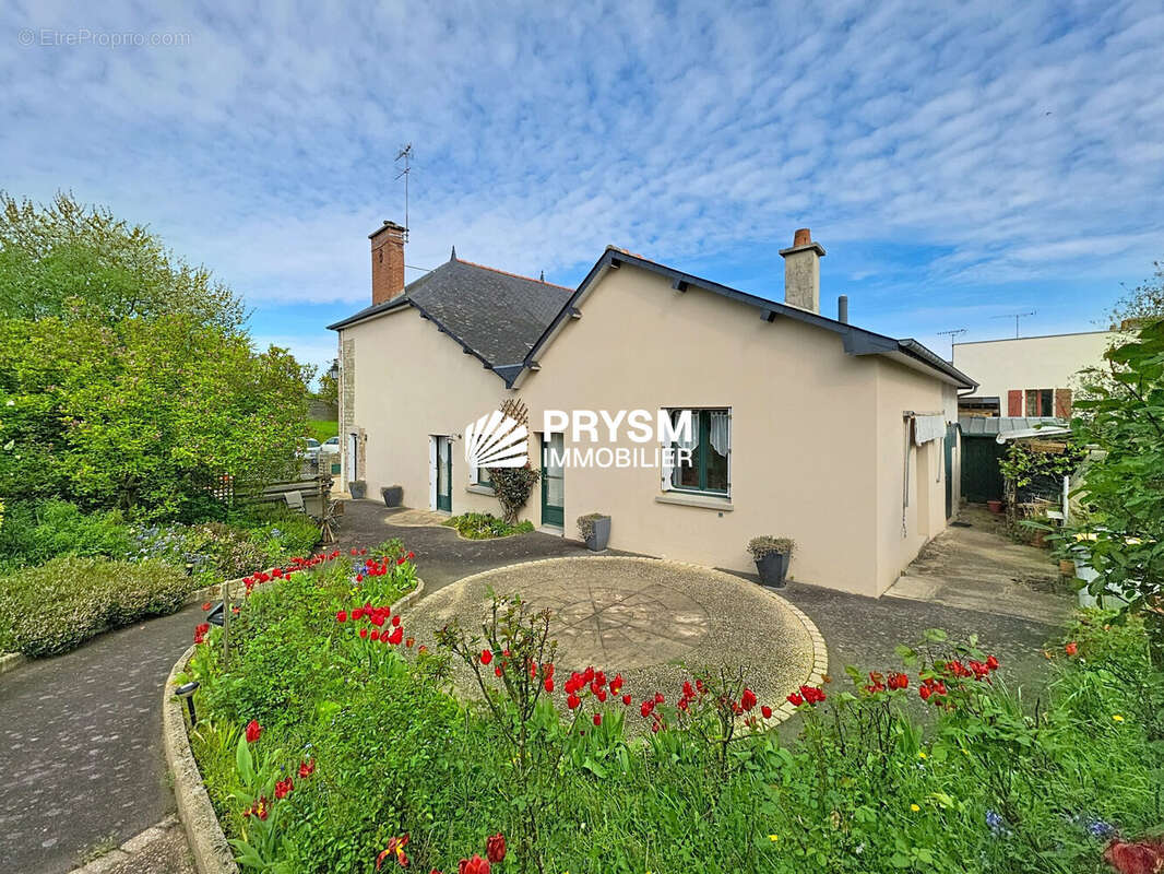 Maison à SAINT-SULPICE-LA-FORET