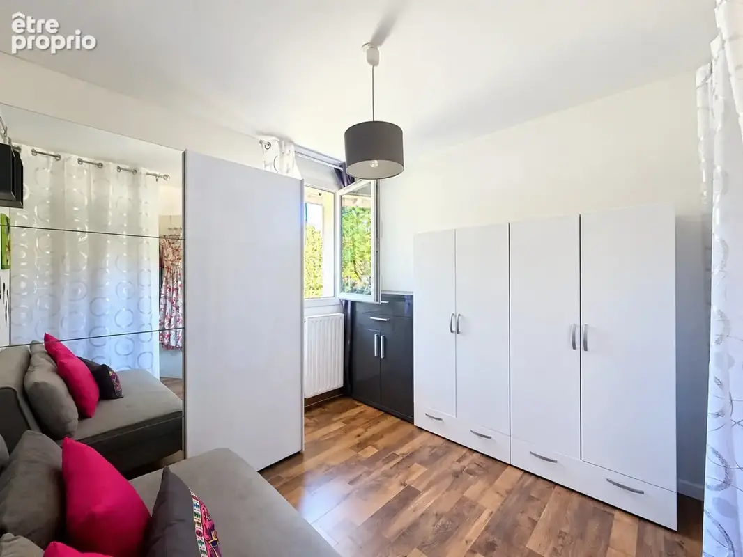 A VENDRE - Appartement Duplex T3 en rez-de-jardin - GEX - photo 10