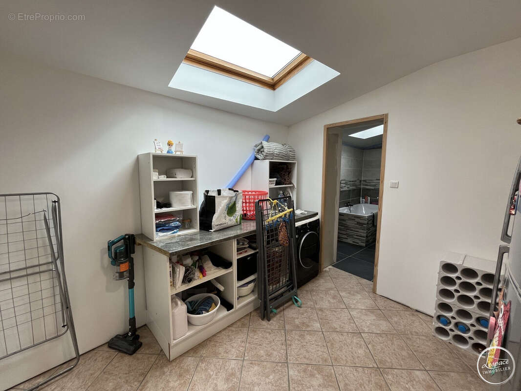 Maison à SAINTE-MARIE-KERQUE