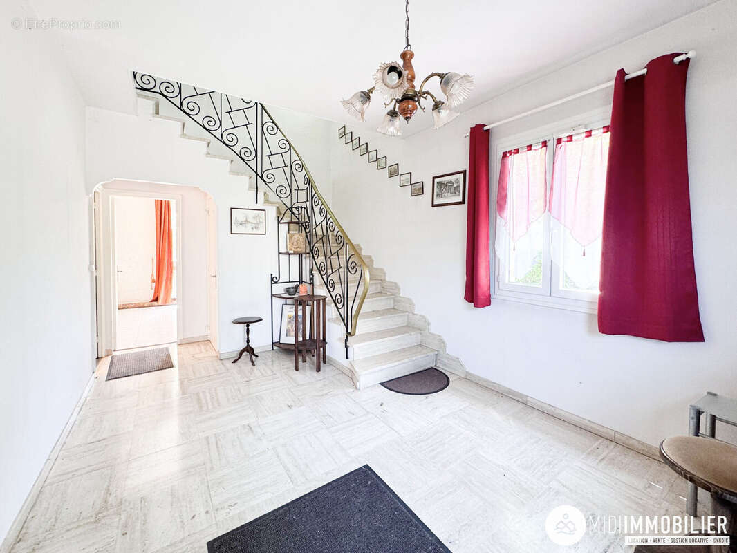 Maison 167 m² à Albi  - photo 2