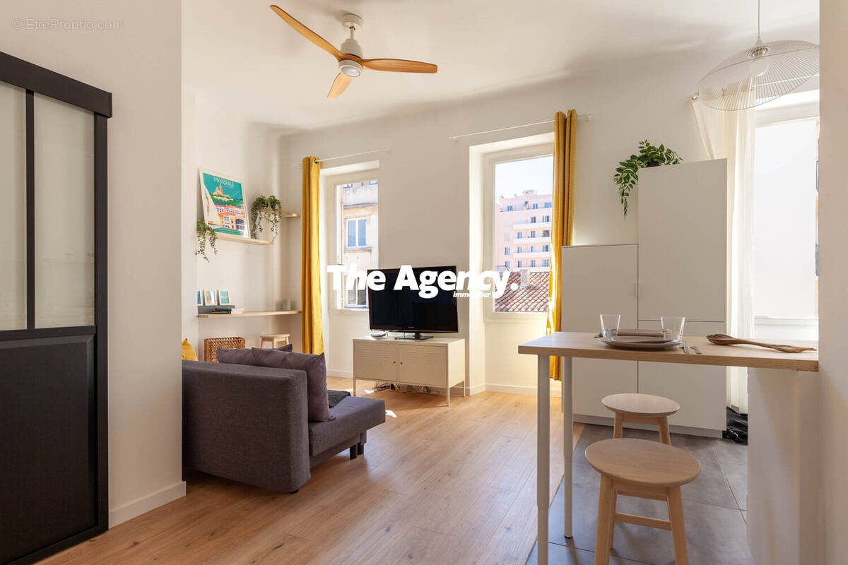 Appartement à MARSEILLE-7E