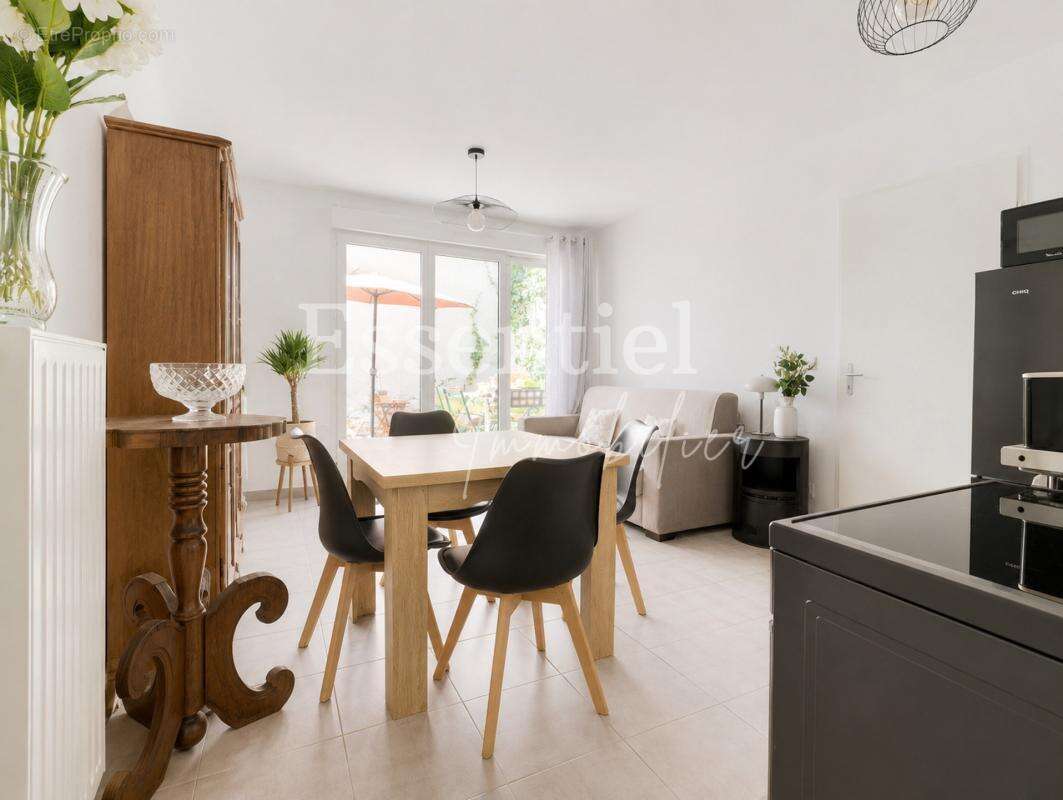 Nice bas de pessicart / proche libé – 2p rdj– terrasse 30 m² - photo 5