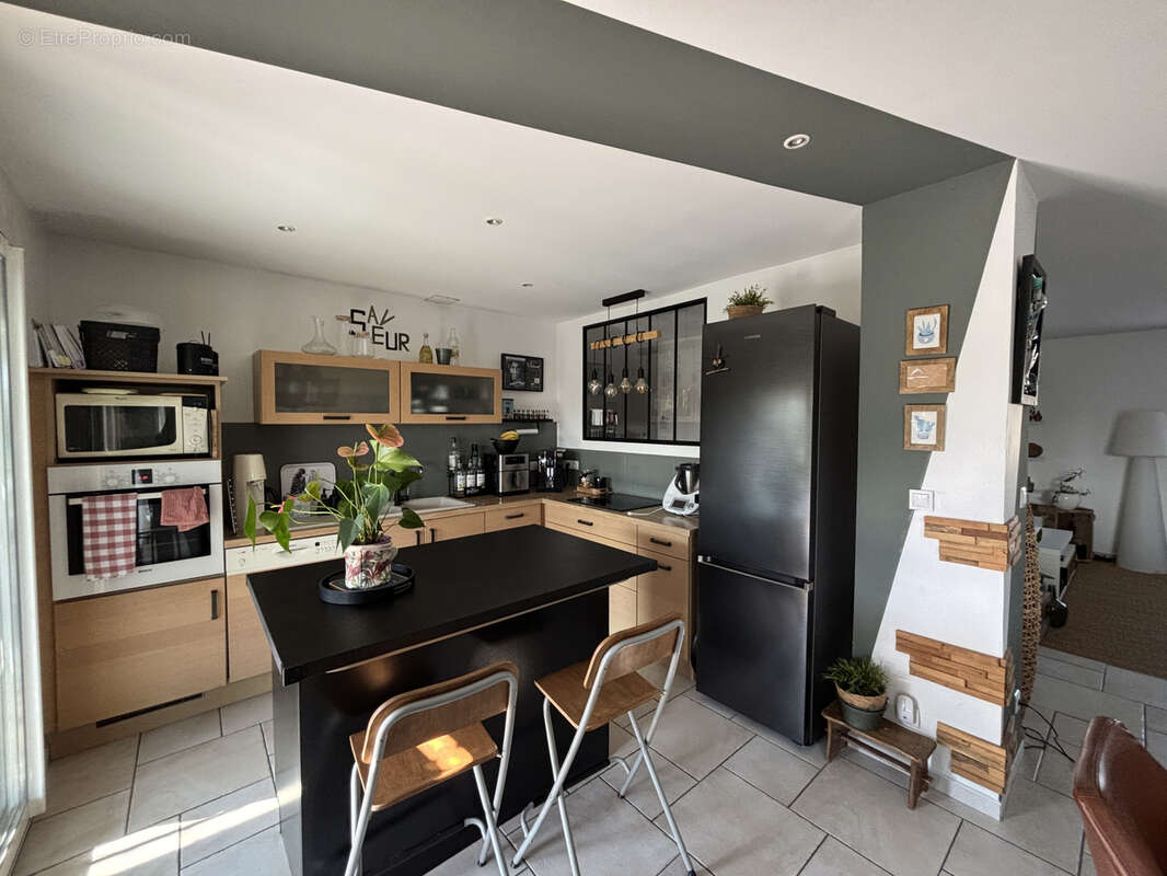 Maison à BEAUMONT-LES-VALENCE