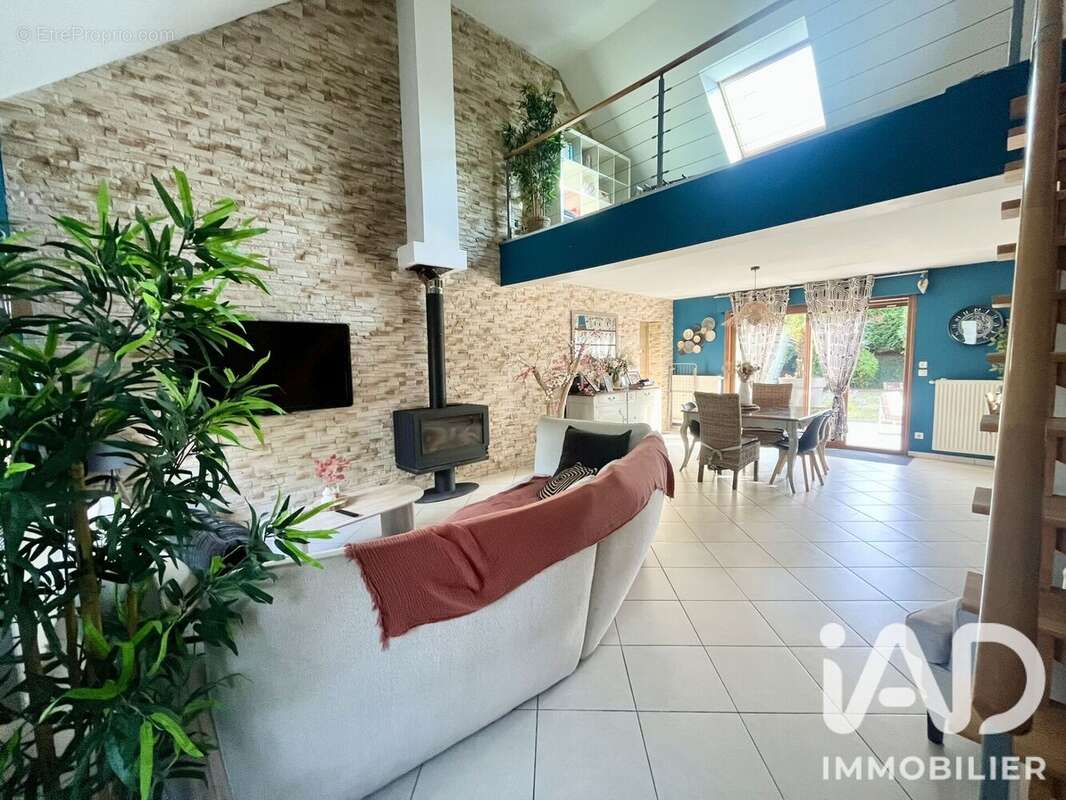 Maison 165 m² à Marcoing  - photo 2