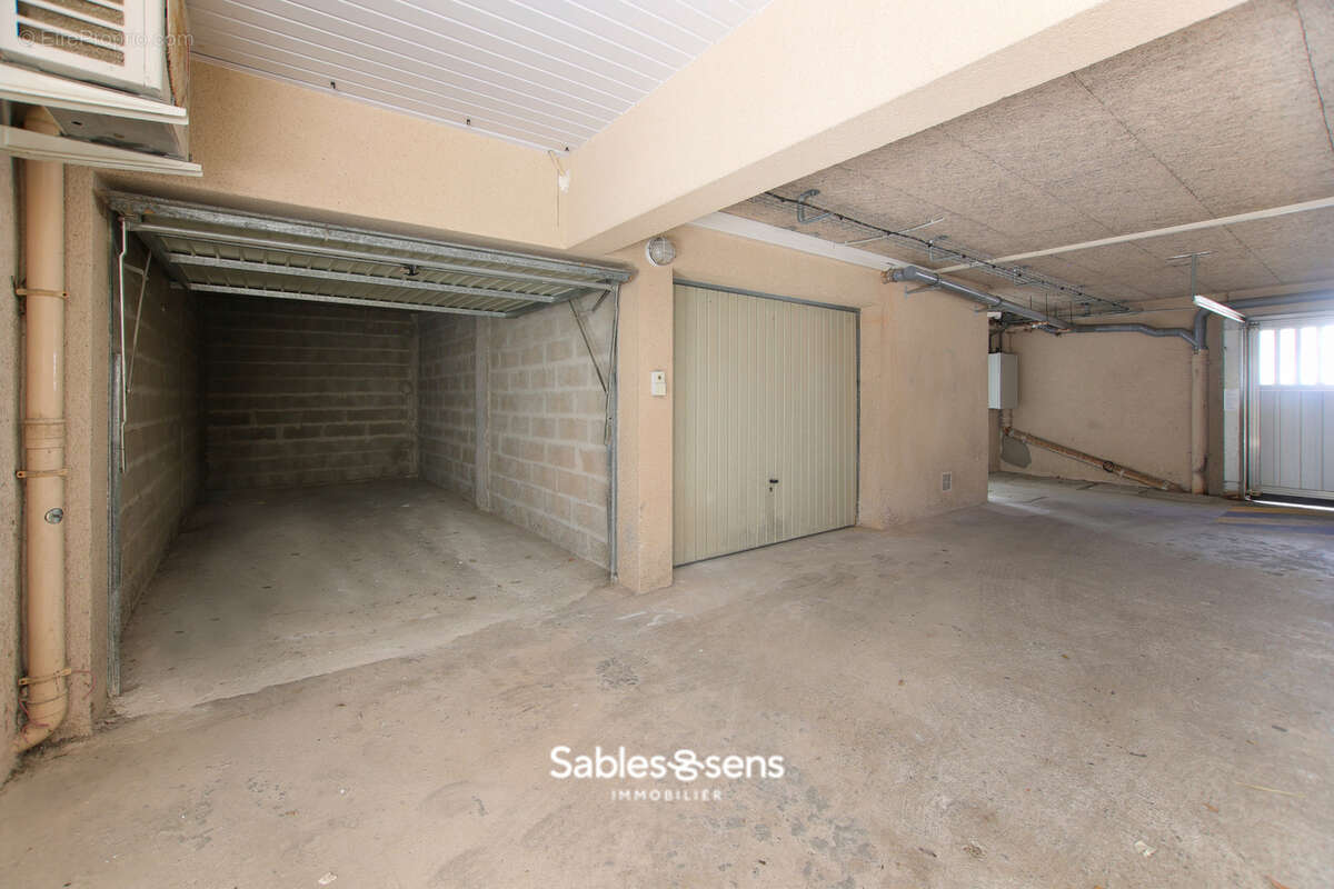 Appartement T4 rénové avec goût en plein cœur des Sables-d’Olonne   Garage en option - photo 13