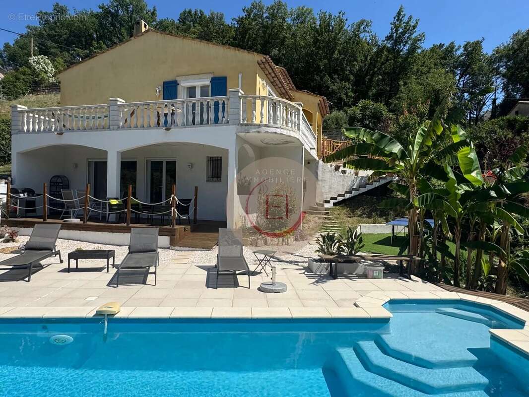 Maison à LES ADRETS-DE-L'ESTEREL