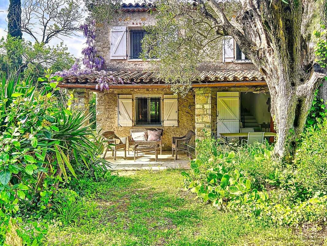 Maison à MOUGINS
