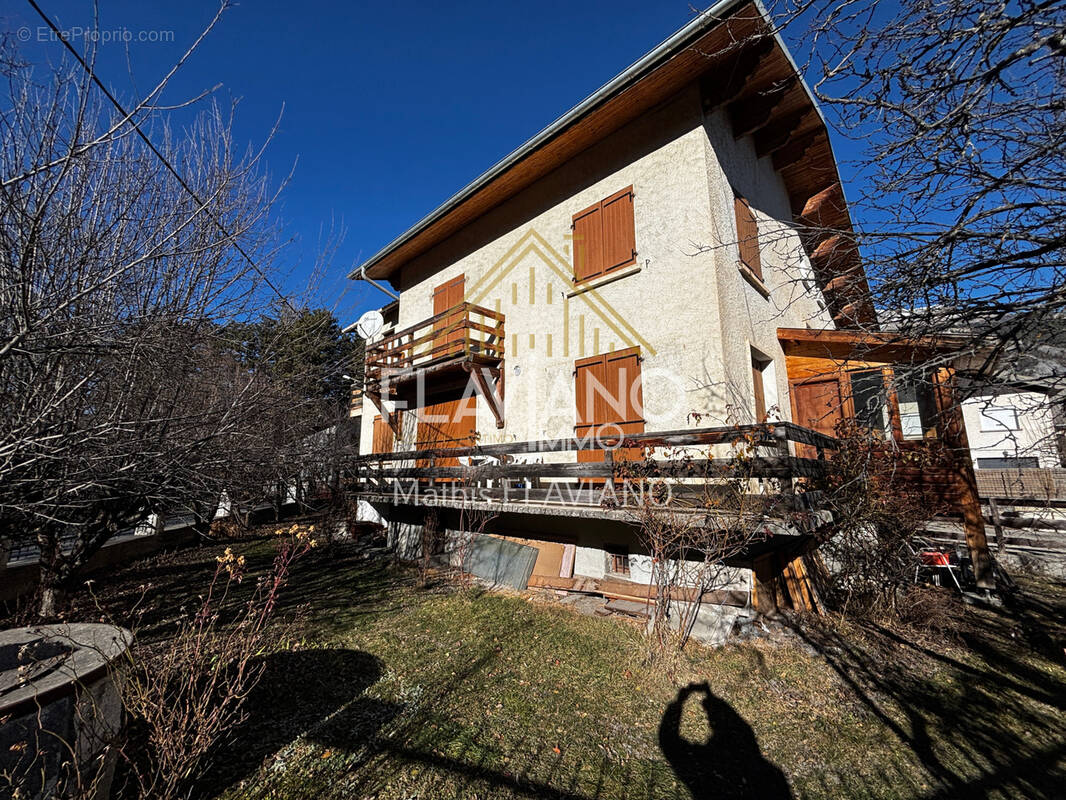 Maison à BARCELONNETTE
