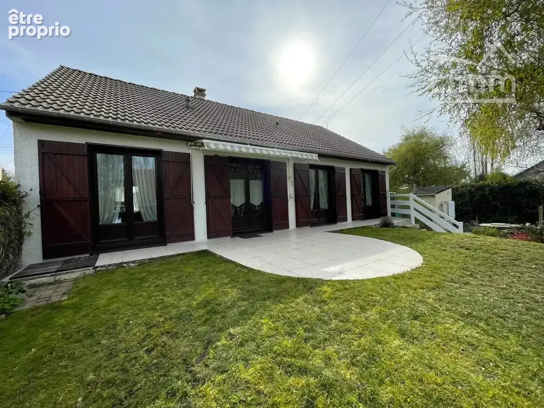 Emplacement privilégié pour cette maison de plain-pied avec jardin et sous-sol total - photo 2