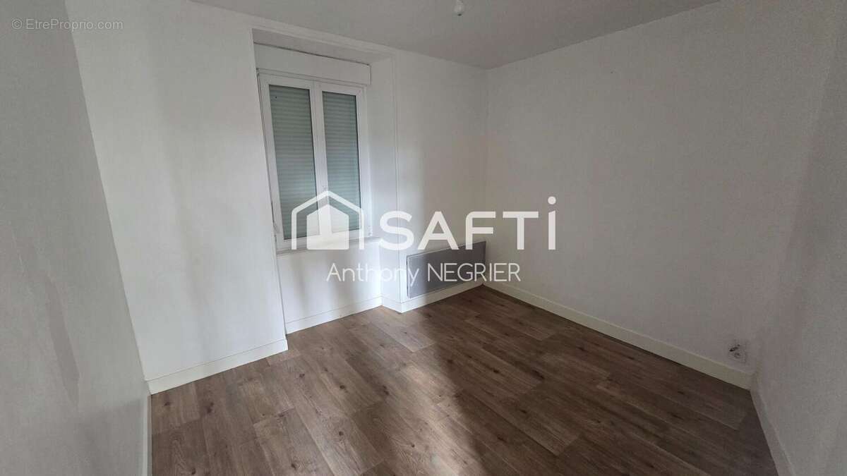 Photo 2 - Maison à CHANU