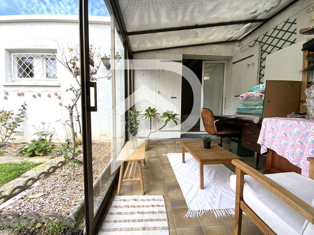 Maison à OZOIR-LA-FERRIERE