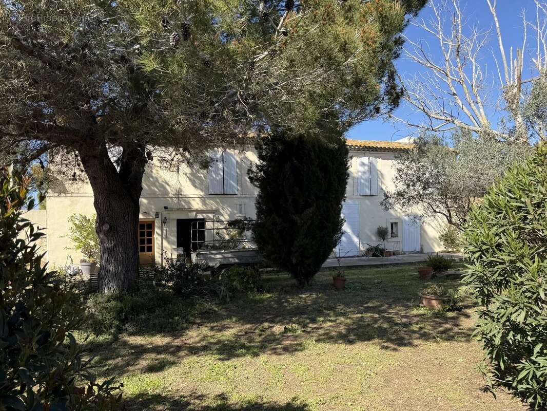 Maison à ARLES