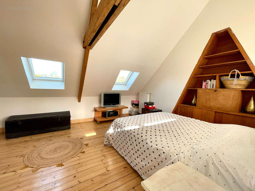 Maison à SAINT-MARTIN-BOULOGNE