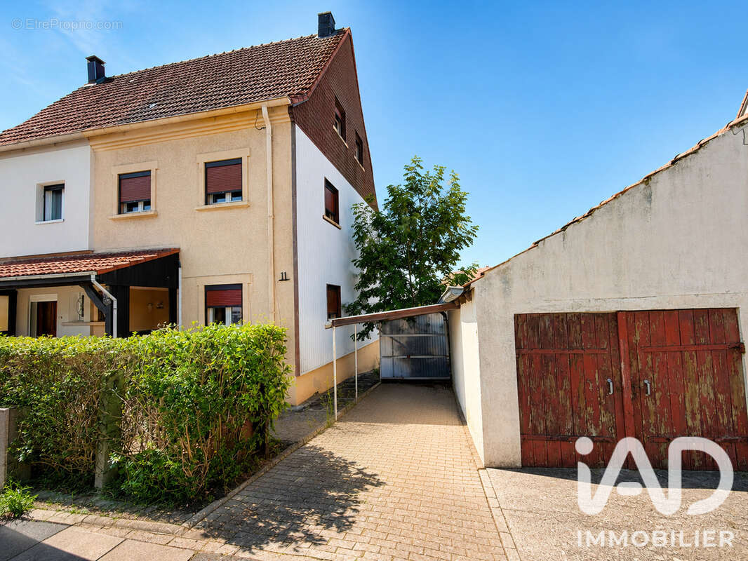Maison 78 m² à Folschviller  - photo 8