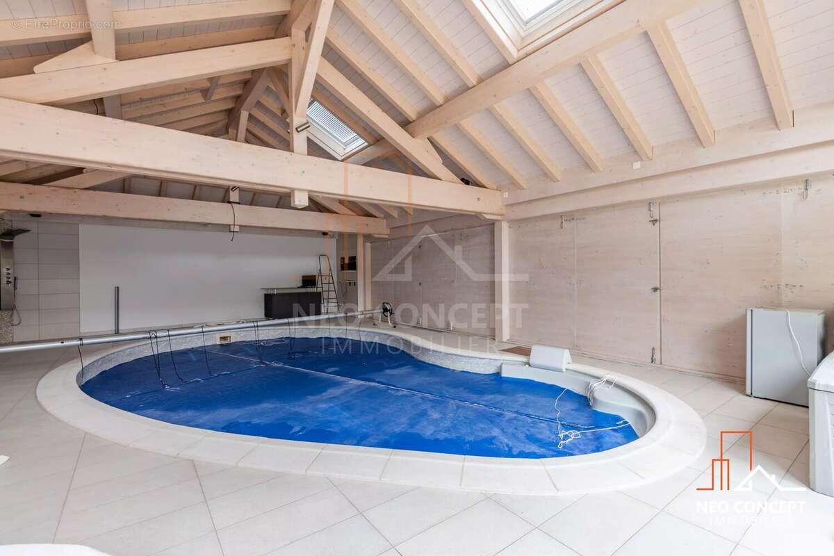 À vendre – maison de caractère avec piscine couverte – la wantzenau - photo 3
