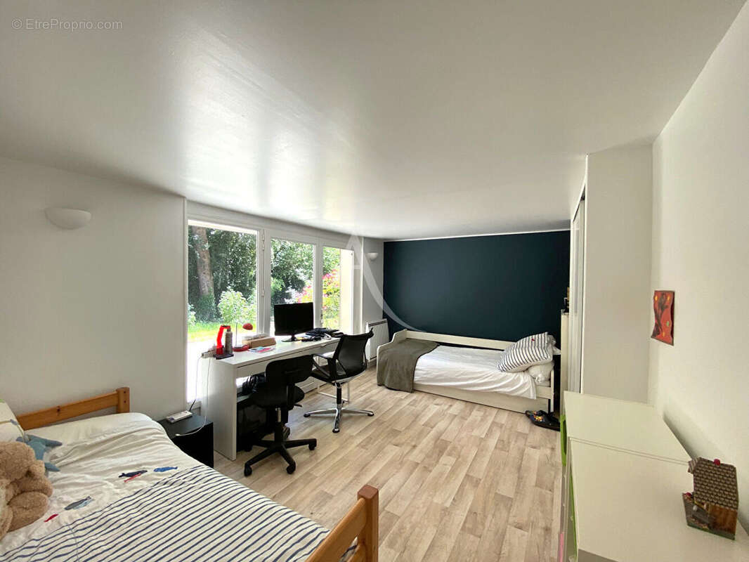 Maison à GIF-SUR-YVETTE