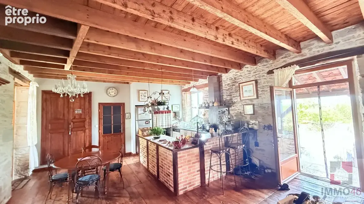 Maison 6 pièces 160 m² à vendre à Gramat (46500) - photo 3