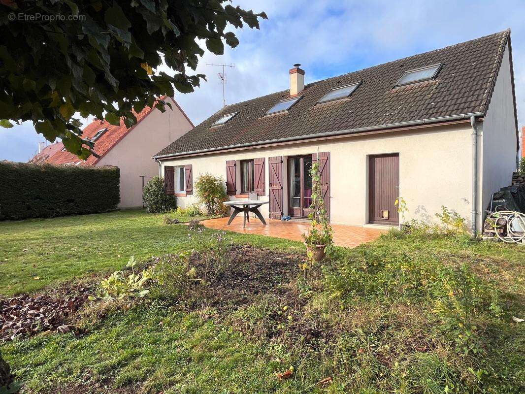 Maison à SAINT-DENIS-EN-VAL