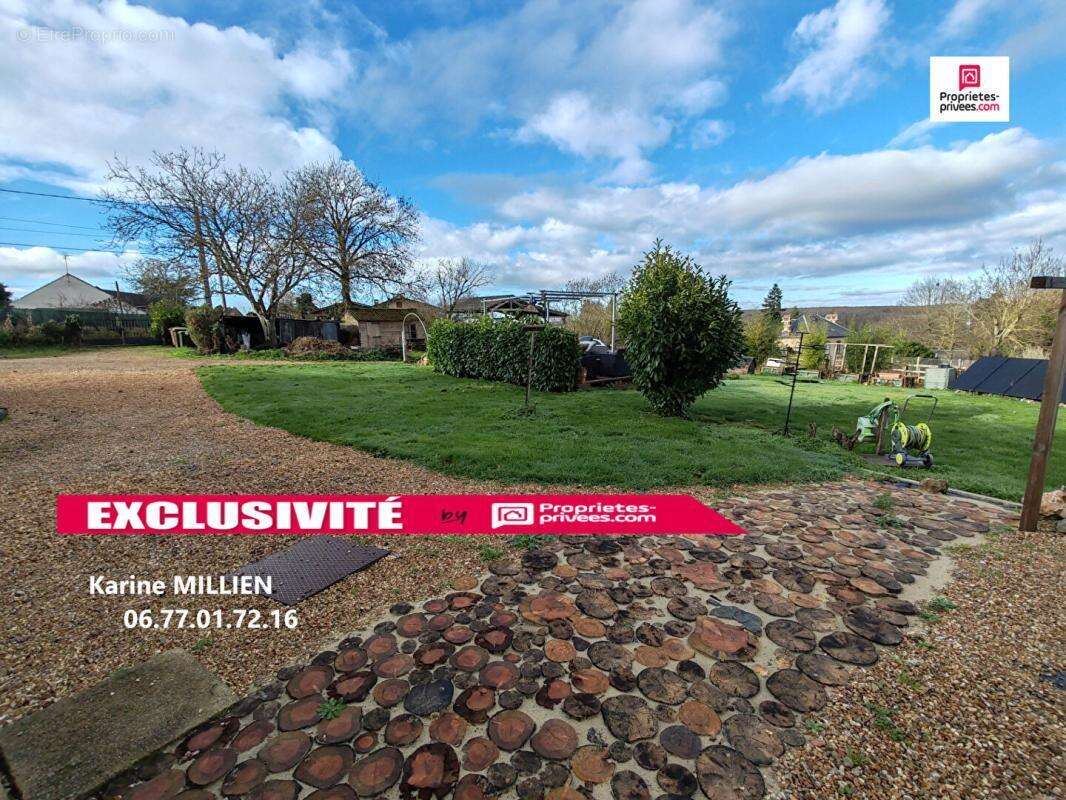 Maison à DAMPIERRE-SUR-AVRE